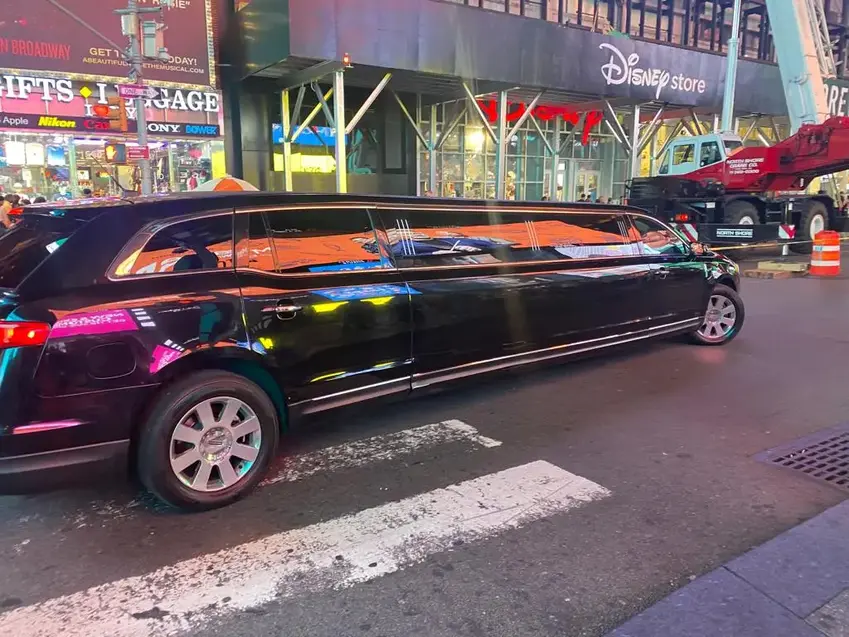 Limo Service Lindenhurst at affordable rates